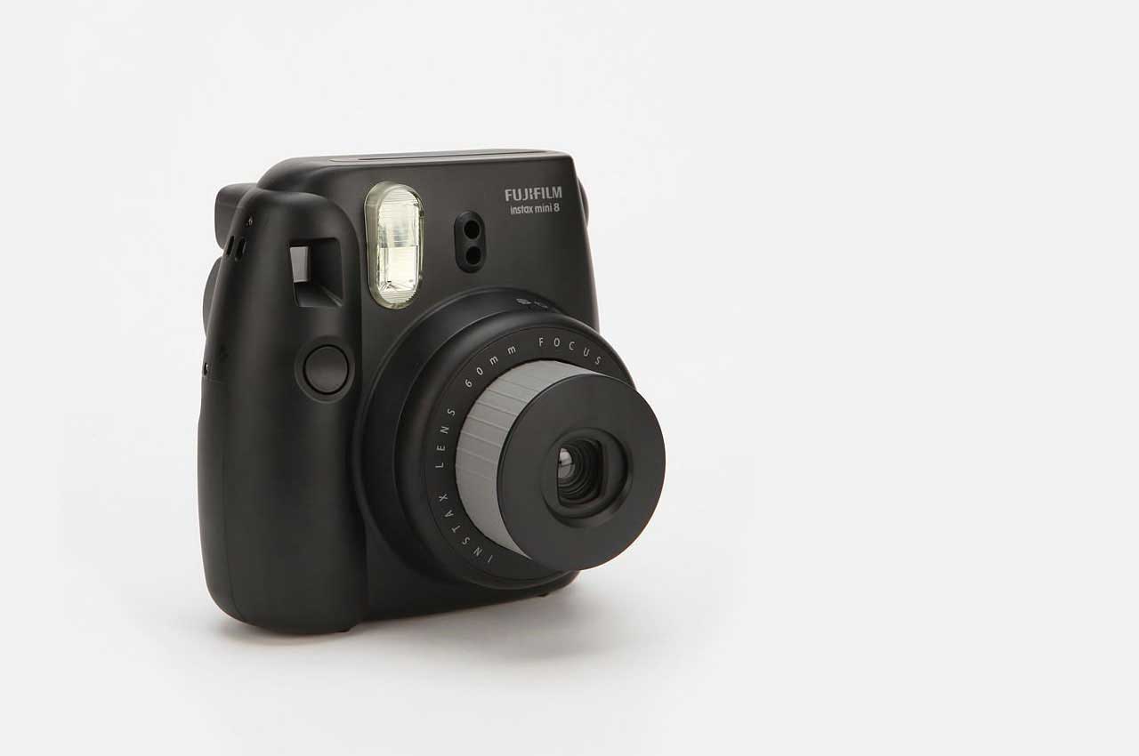 Buurt Zuiver conservatief Fujifilm Instax Mini 8 Camera Review - Classic & Cheap (2023)